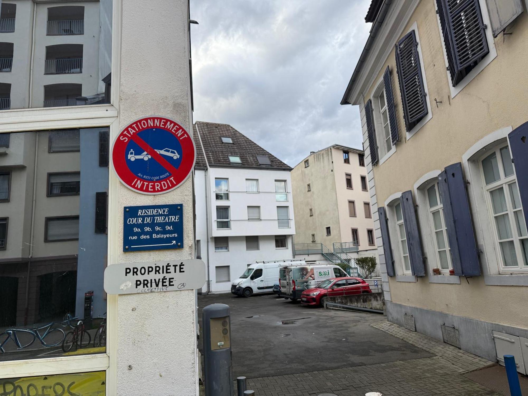 Le Sarsour Appartement Strasbourg Centre Luaran gambar